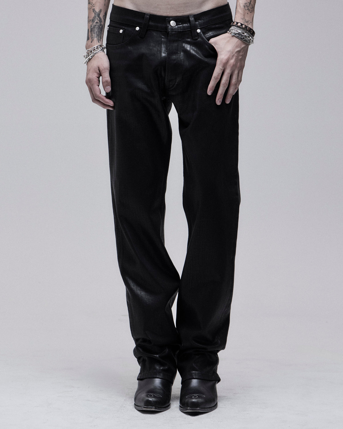 Waxed Hollywood Mid-Rise jean in black, front view on model