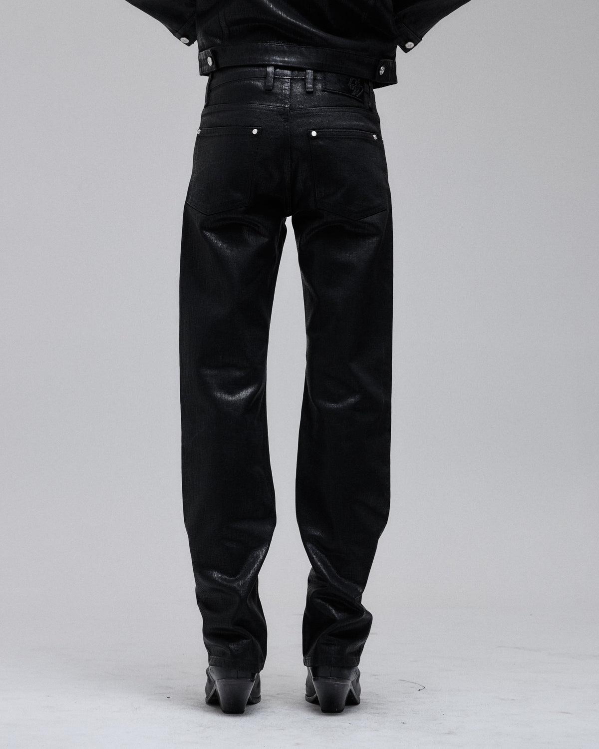 Waxed Hollywood Low-Rise jean in black, back view on model