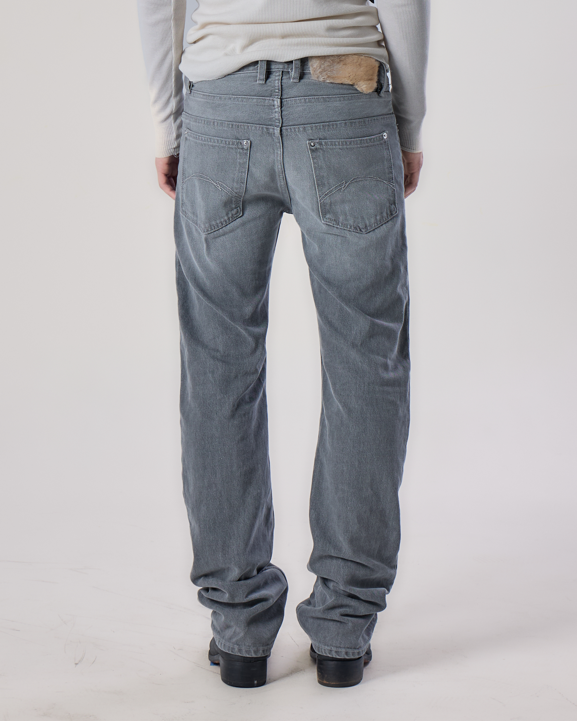 MID-RISE DENIM