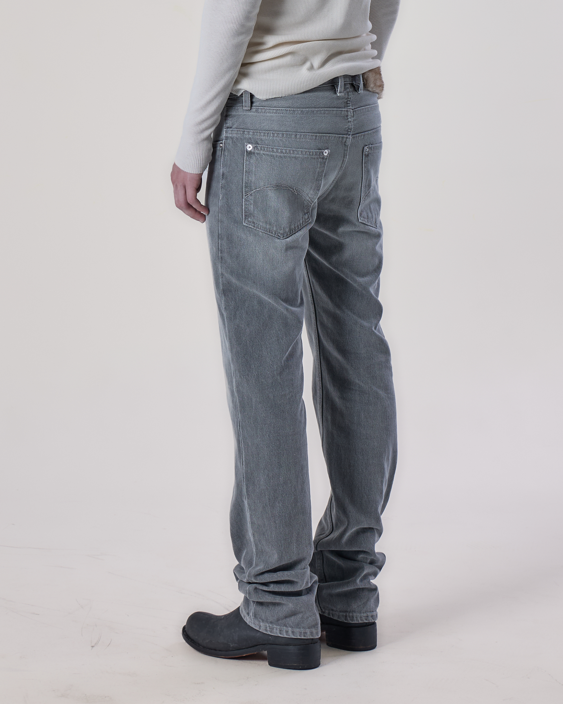 MID-RISE DENIM